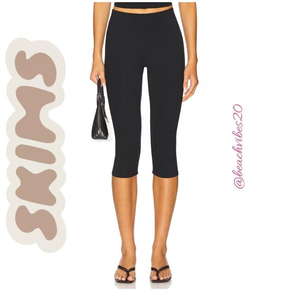 SKIMS Smooth Lounge Capri Obsidian Small NWOT O-343 - Picture 2 of 10